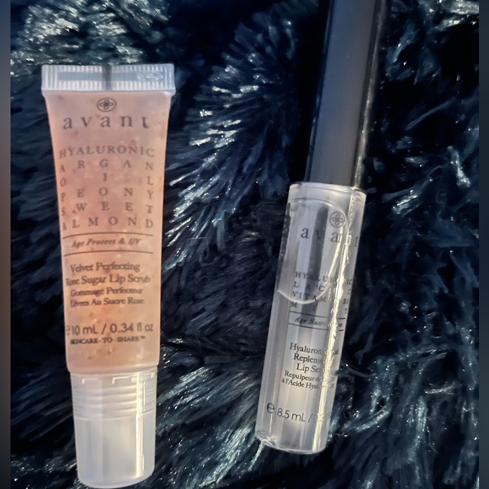 Avant Skincare Sugar Lip Scrub &  Hyaluronic Acid Replenishing Lip Serum Set